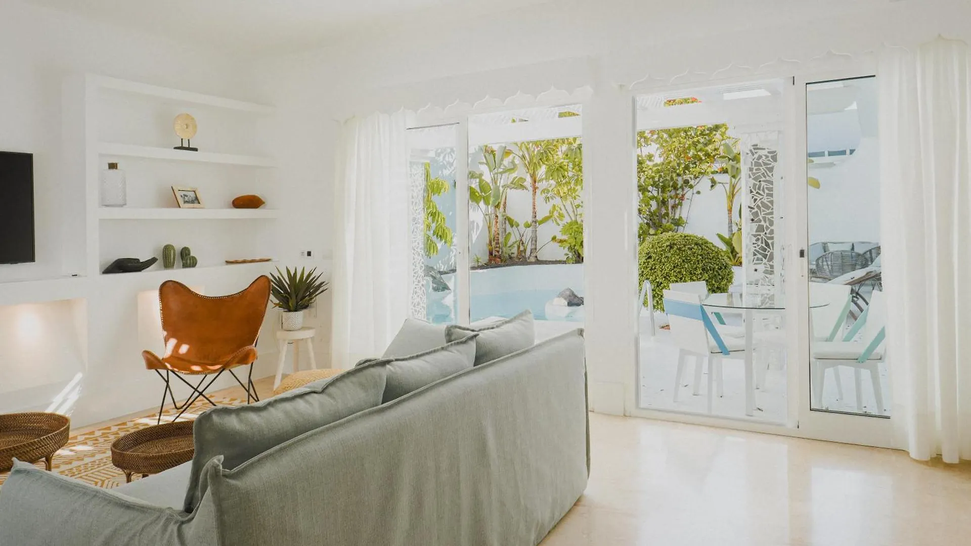 Villa Ananda - Luxury Villa In Bahiazul Corralejo Spain